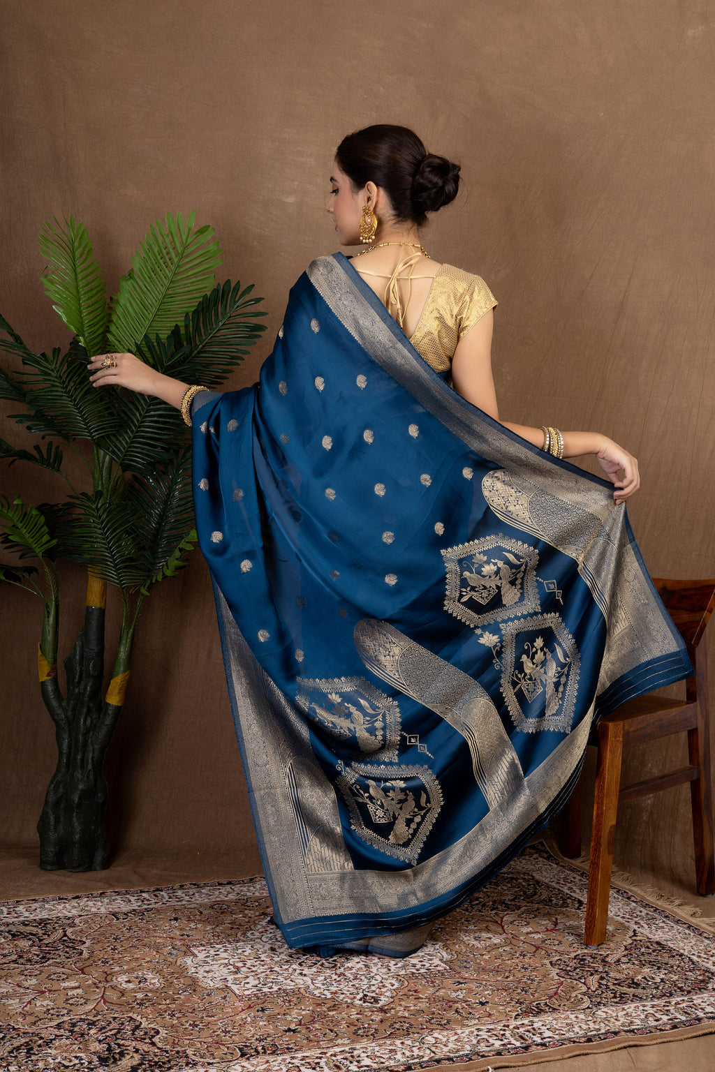 Pakshi Crepe — Fancy Crepe Bird Motif Saree