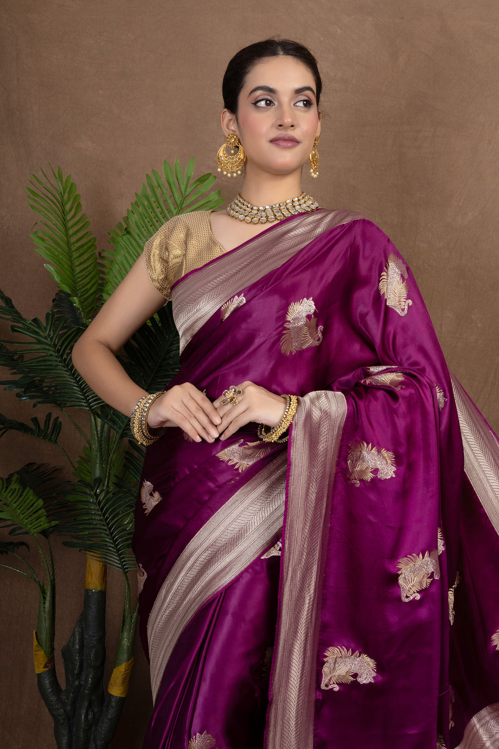 Sona Roopa Crepe — Fancy Crepe Sona Roopa Butti Saree