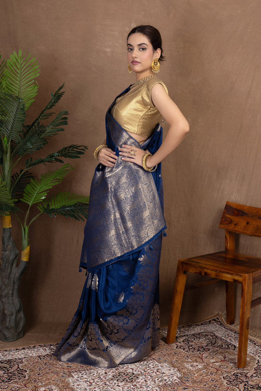 Pakshi Crepe — Fancy Crepe Bird Motif Saree