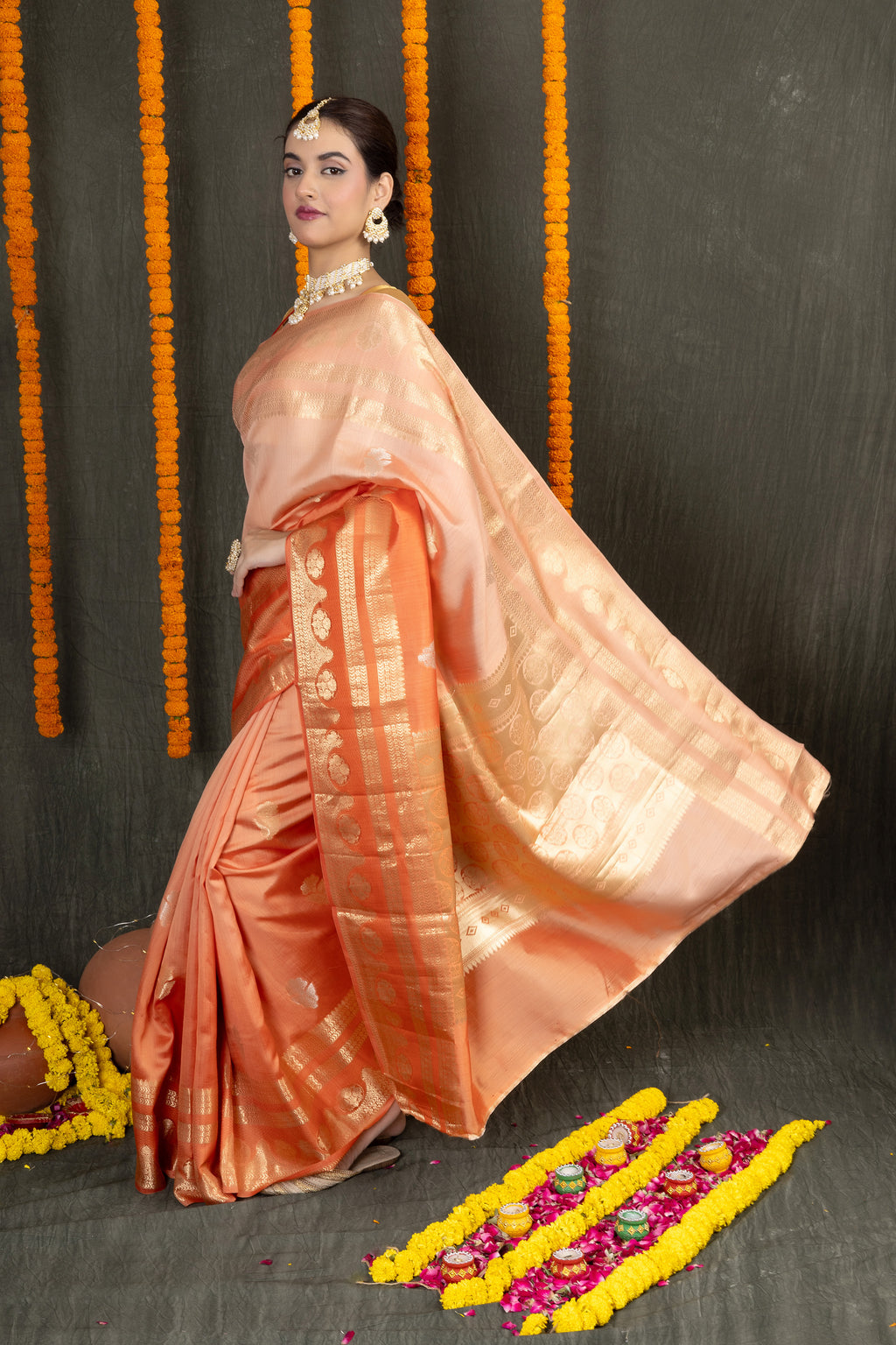 Kanak Chiniya — Silk Chiniya Gold Zari Self Saree
