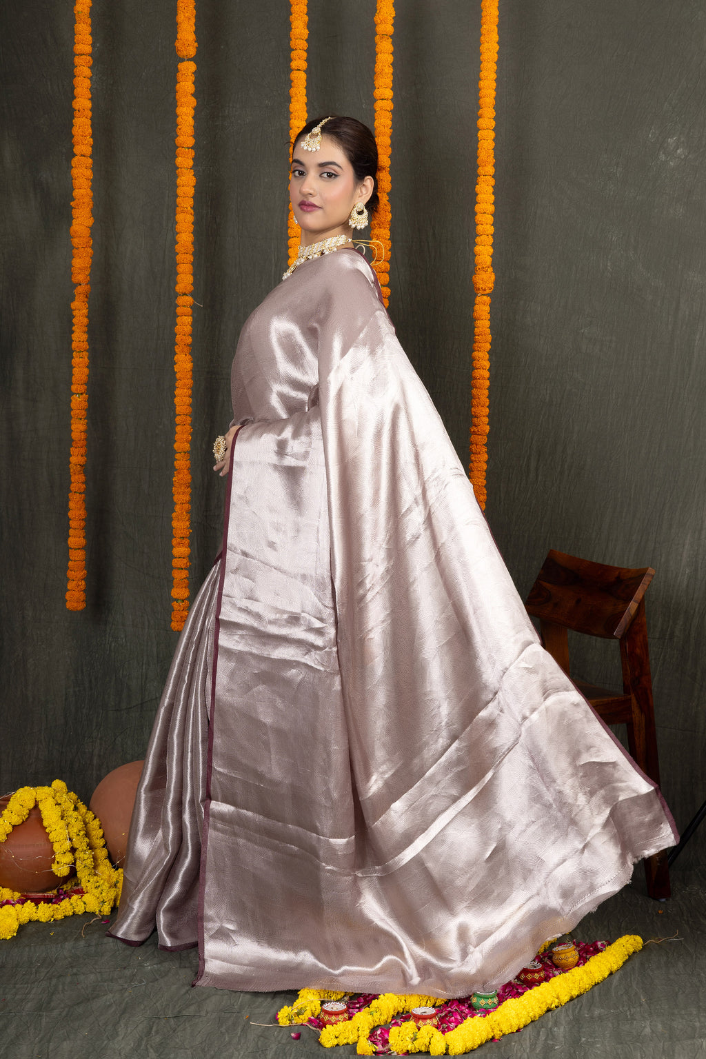 Ambose Kanak – Silk Tissue Gold Ambose Saree